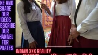 College lesbian thozhigal nanbanudan threesome fuck