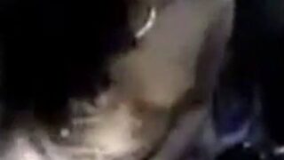 Onrum theriyaamal kaathaliyai olukkum tamil first night sex video