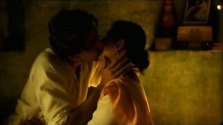 Tamil blue films veru oruvanin manaiviyai kiss seithu sex seigiraan