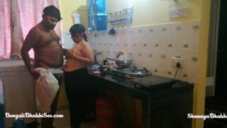 Aunty uncle sunniyai oombi home sex