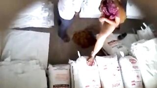 Cement aalayathil hidden camera aunty sex