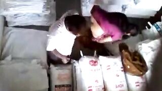 Cement aalayathil hidden camera aunty sex