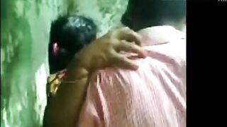 வில்லேஜ் ஆண்டி குரூப் செக்ஸ் செய்த வீடியோ