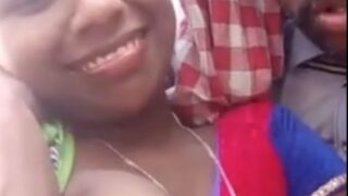 Saareyil Ilam Teen Mangaiyin Tamil Village Mulai Video