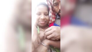 Saareyil Ilam Teen Mangaiyin Tamil Village Mulai Video