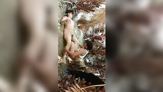 Kaathaliyai Vettaveliyil Oluththa Tamil Outdoor Sex Video