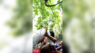 Jodikal Kamasygan Seiyyum Tamil Outdoor Sex Video