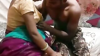 Kiramathu Veetinil Tamil Honeymoon Sex Video