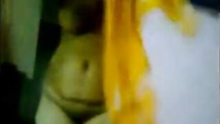 Aunty mulai matrum pundai kanbikum nude video