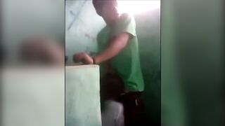 College pennai pool oomba vaithu ookum hot sex