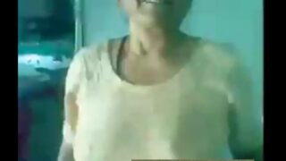 55 age old nattukattai aunty oombi ookum sex video