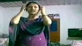 Tamil college pennai kiss adikum sex video