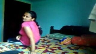 Kathali kuthiyil ennai thadavi ookum sex video