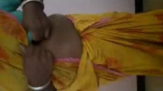 Tamil erode maid aunty boobs showing video