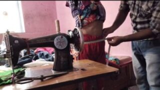 Tamil aunty and tailor fucking in tailor shop hidden sex video