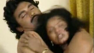 Tamil black hot naatukattai aunty hot sex video