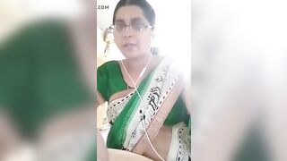 Kerala mallu teacher idupai kattum sexy video