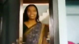 Chennai aunty veettil kalla kadhalanuku blowjob seikiral