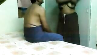 Mamanar marumagal massage seithu sex seikirargal