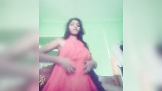 20vayathu pennin cute nude dance video