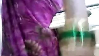 Veetu velaikari handjob seithu vidum video